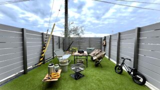 フェンスと植栽、アウトドアリビングが叶える上質な暮らし